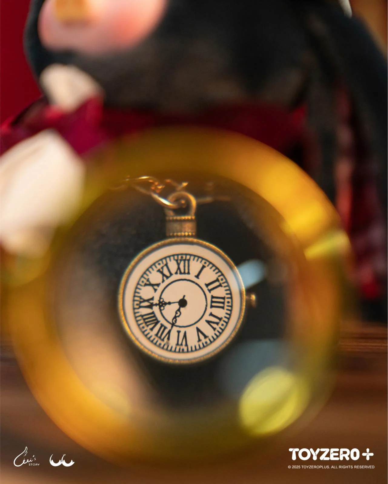 LuLu the Piggy - Vinyl Face Plush Keychain (Magician Bunny LuLu ver.