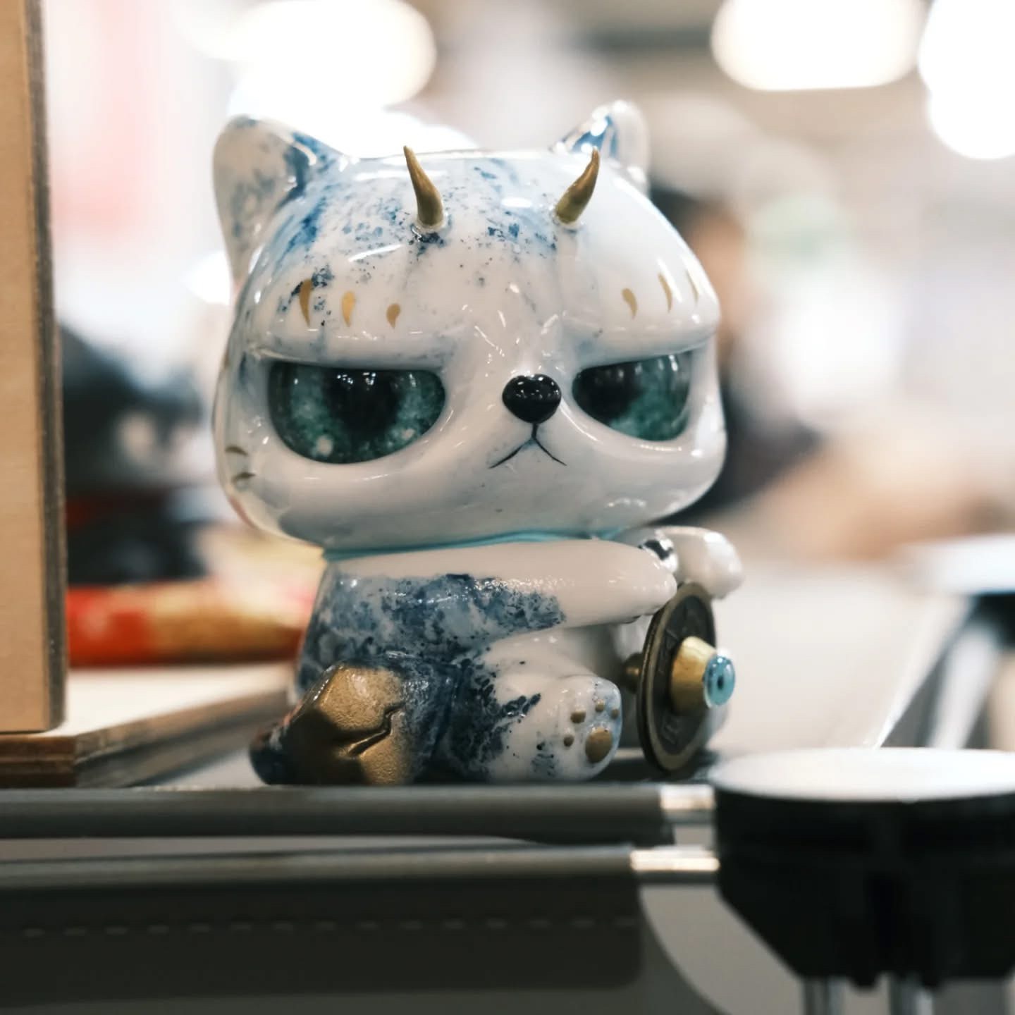 SHABON LEE LITTLE PORCELAIN 