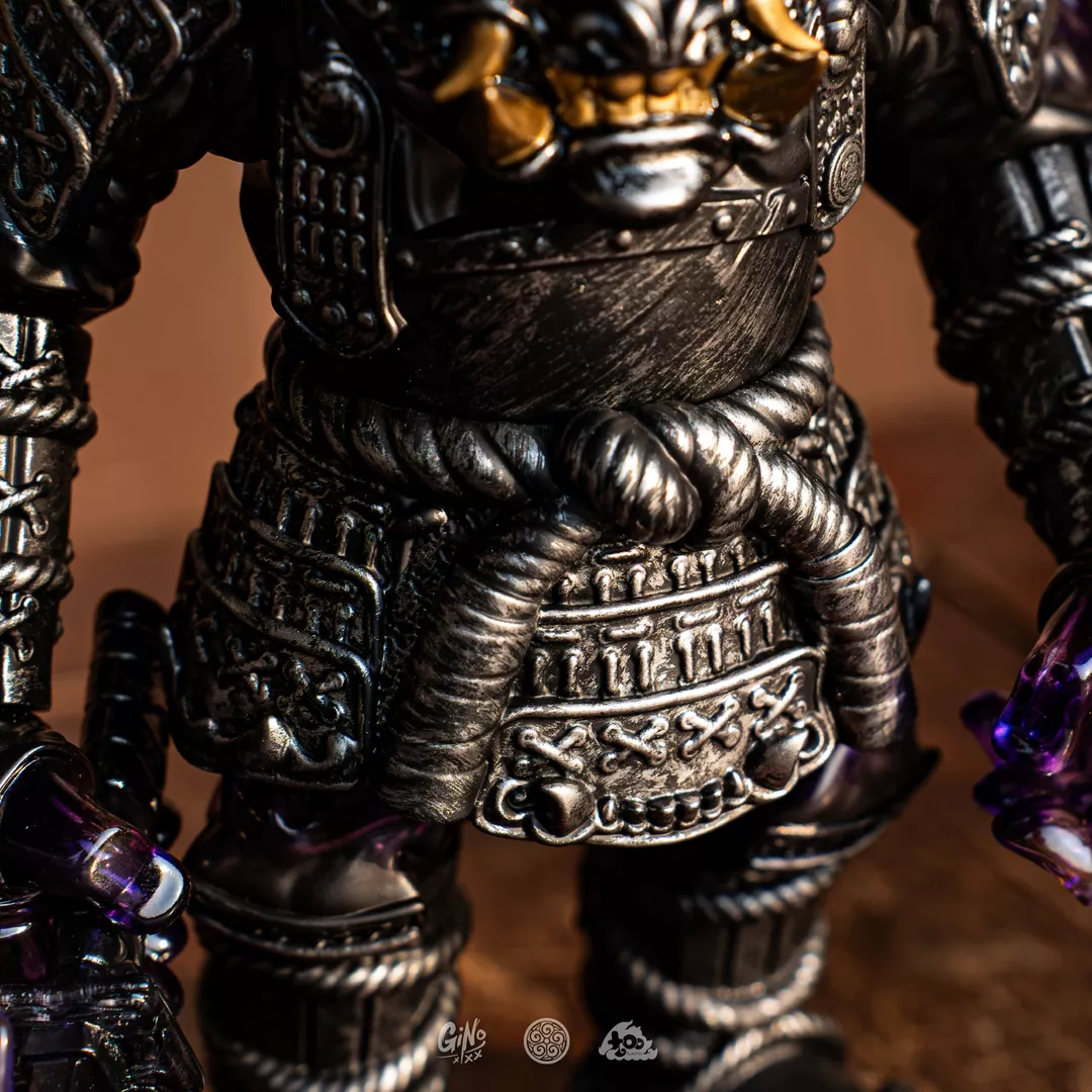 (PRE-ORDER) TOOPLASTIC- GHOST ARMOUR