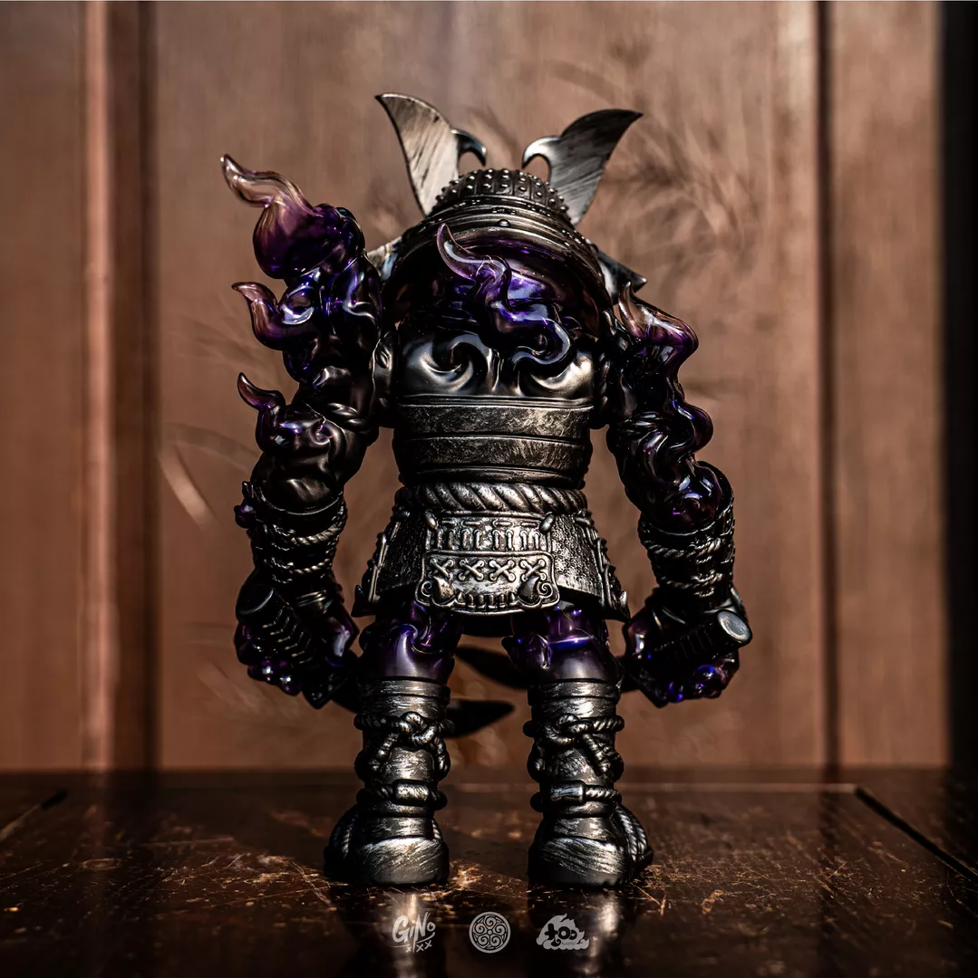 (PRE-ORDER) TOOPLASTIC- GHOST ARMOUR