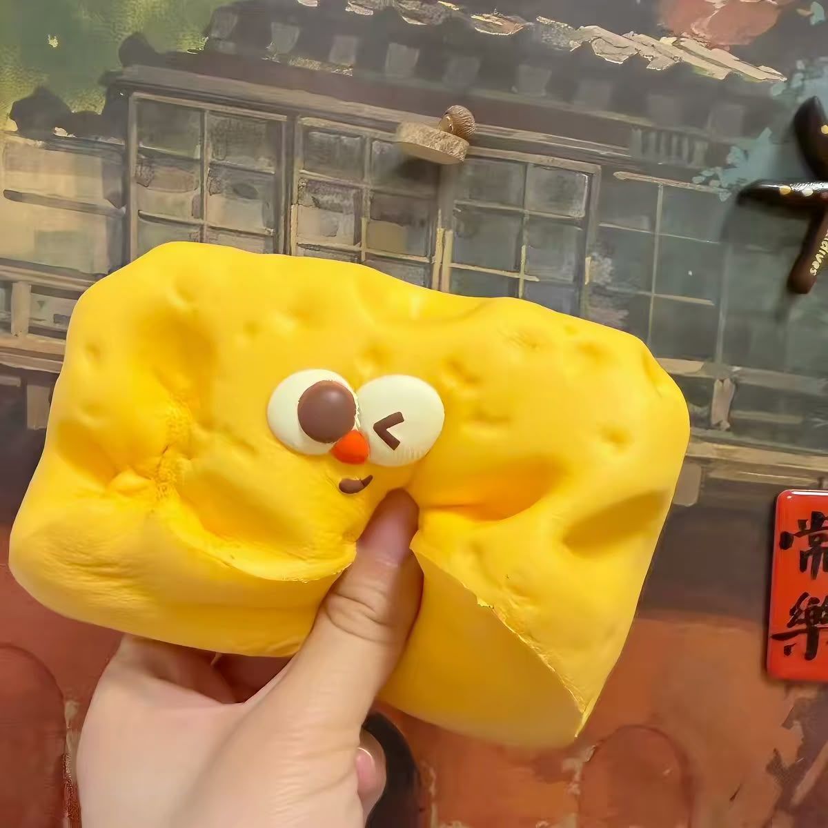 Moozy Winky Cheese Squishy