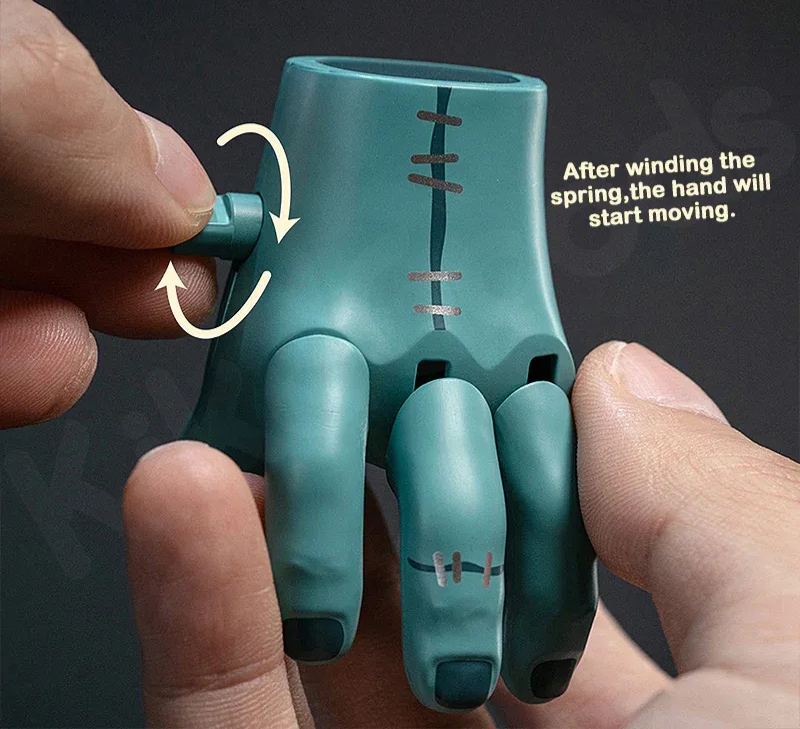 STRANGER HANDS QUESERA SERIES