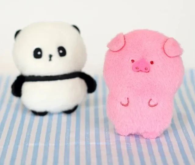 MOMO FAMILY ZOO MAGNET