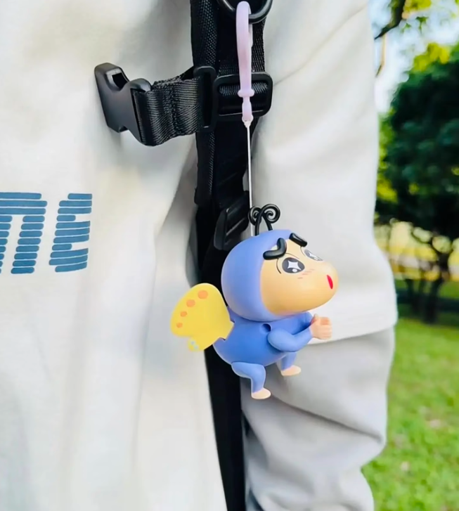 CRAYON SHINCHAN FLAPPING WINGS SERIES