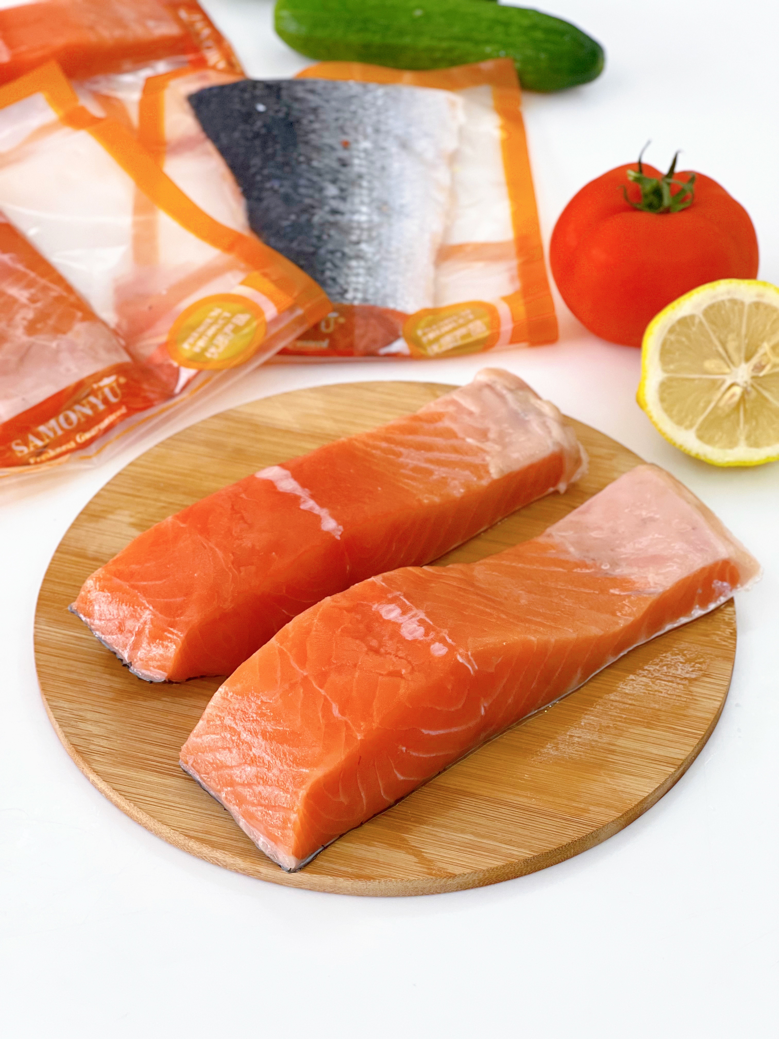 20PCS FROZEN ATLANTIC SALMON 大西洋三文鱼 (3.6-4kg) 20PCS / SET