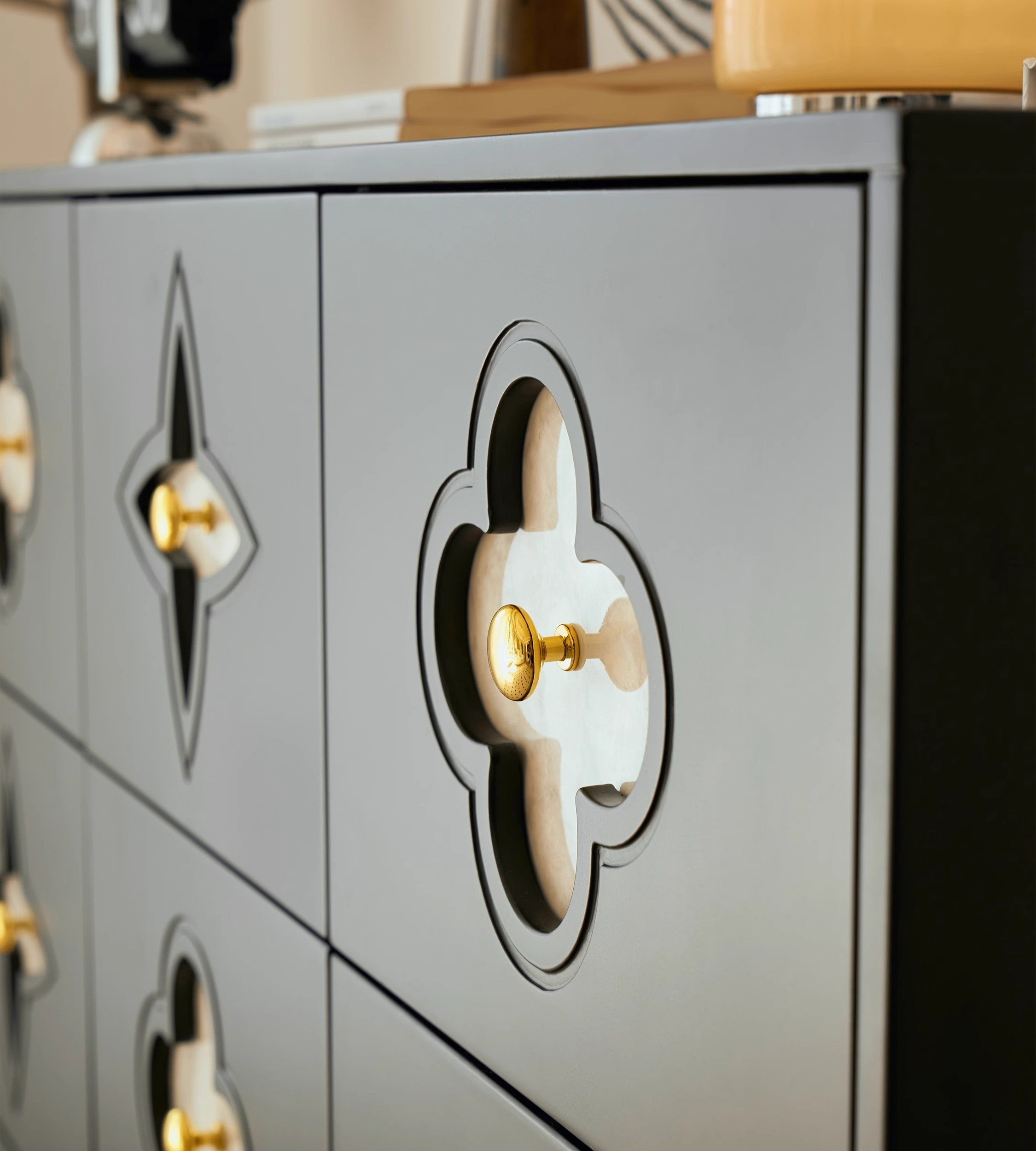 [Pre-order] Black French retro living room entrance cabinet bedroom drawer bedside cabinet storage dining side shell nine drawers-Smart-Living