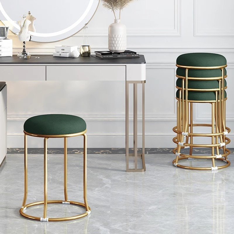 Small unit light luxury dining chairs, modern and simple household dining tables, chairs, internet famous circular dining chairs, storage small board stools-Smart-Living