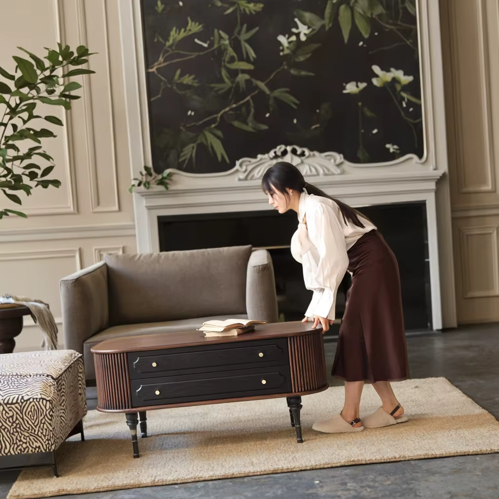 [PRE-ORDER] French Retro Solid Wood Coffee Table High-End American Vintage Sofa Side Table 