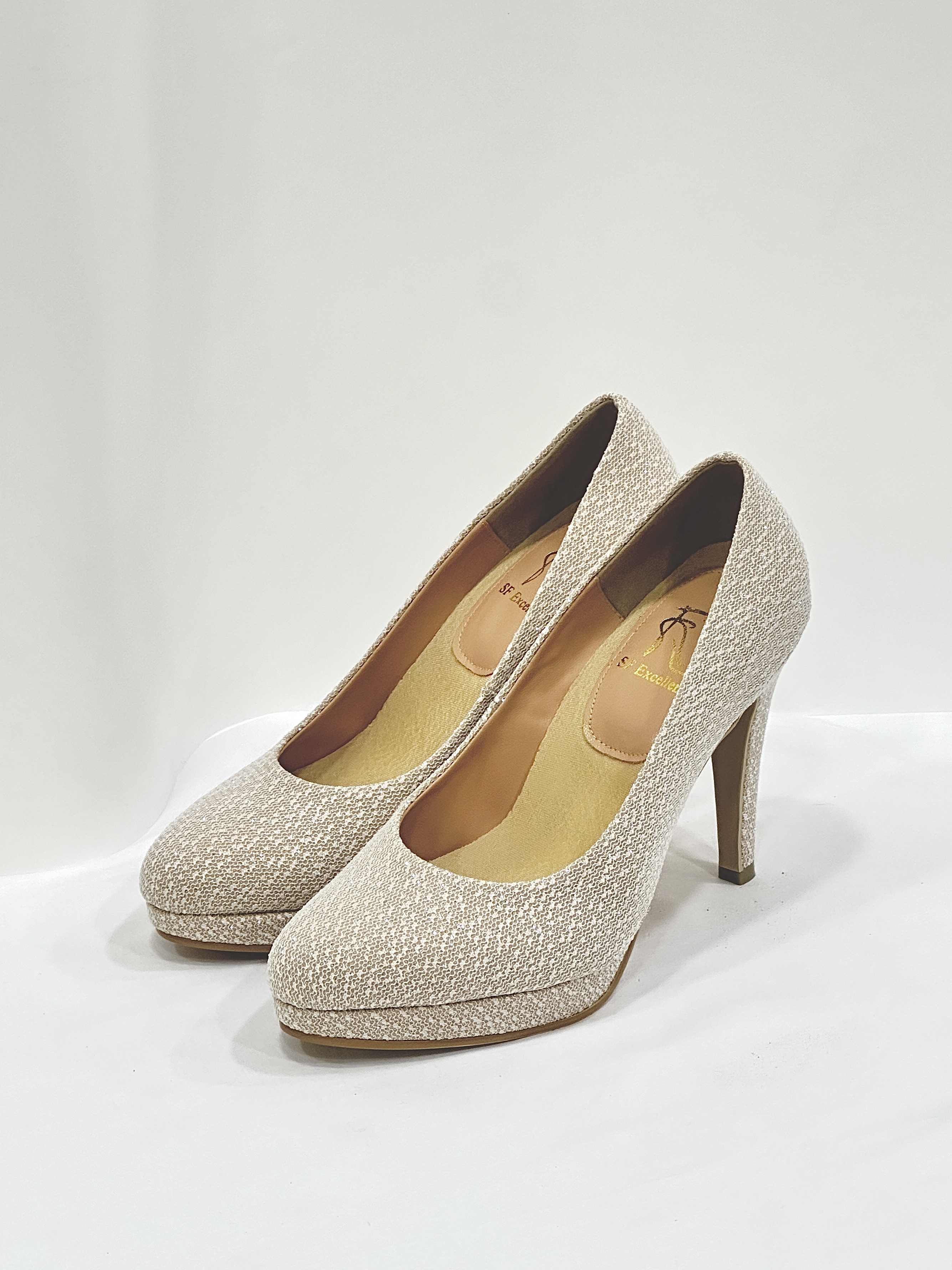 Casey Round Toe Platform Pumps