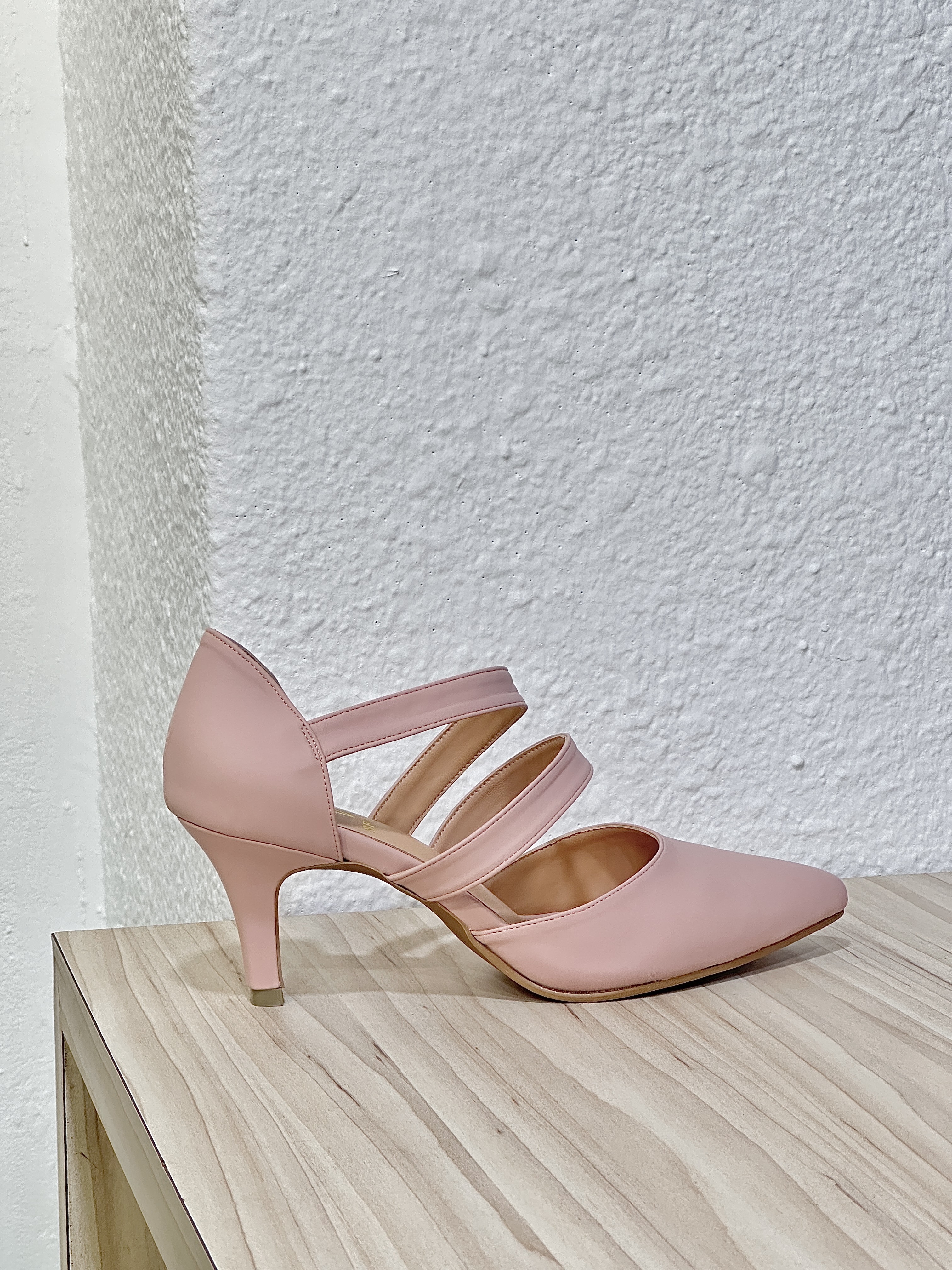 Sara Heel Pumps