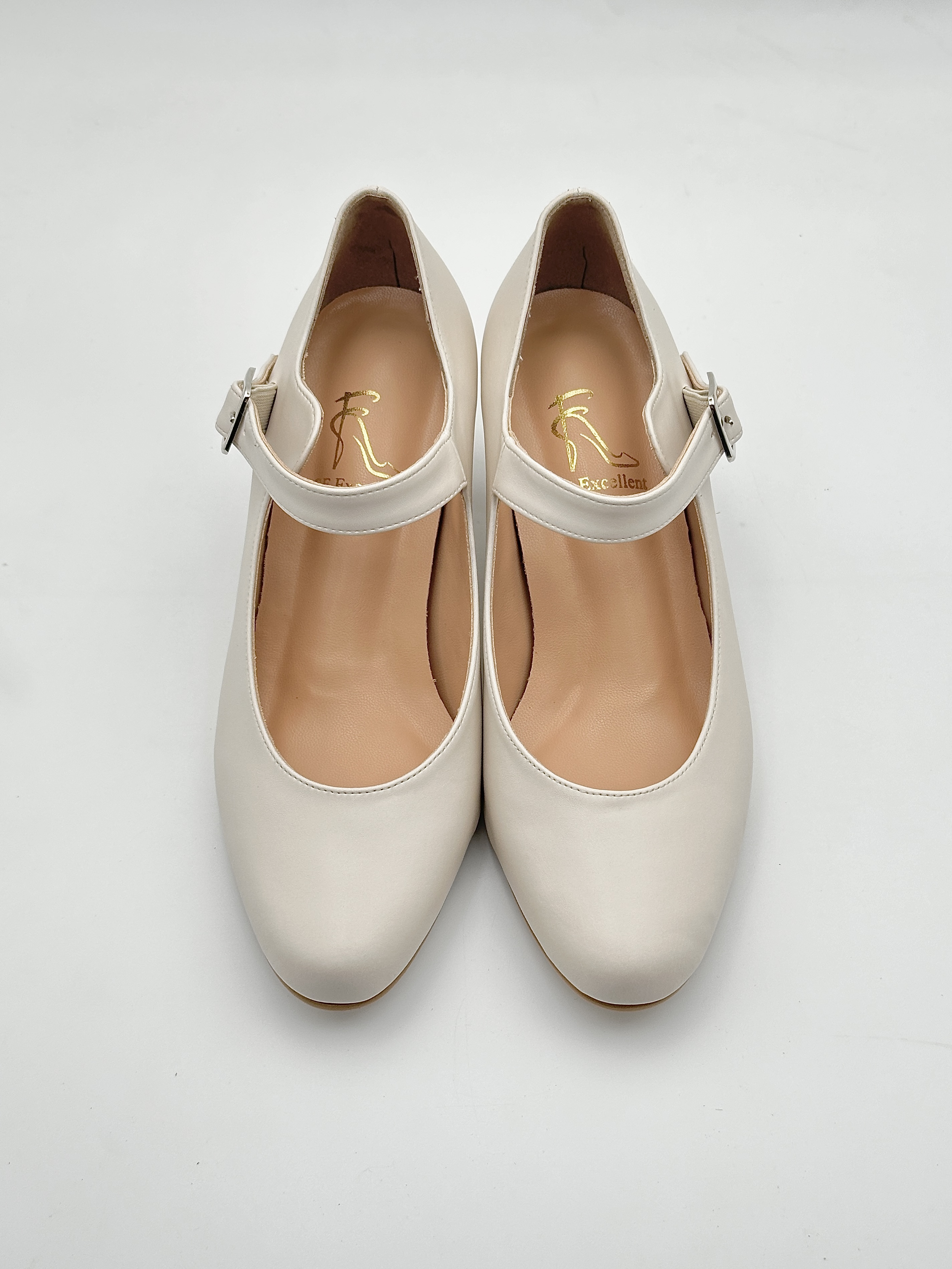 Caca Marry Jane Pumps