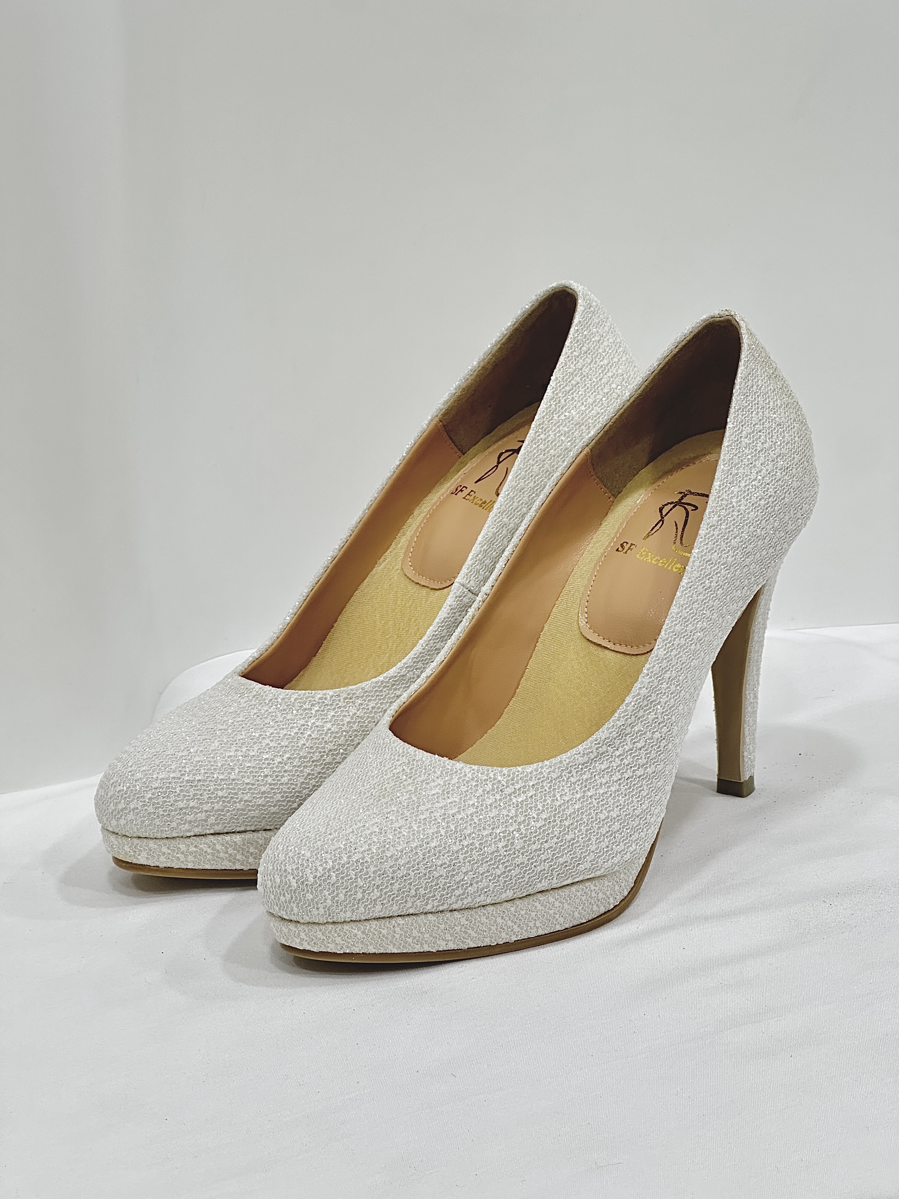 Casey Round Toe Platform Pumps