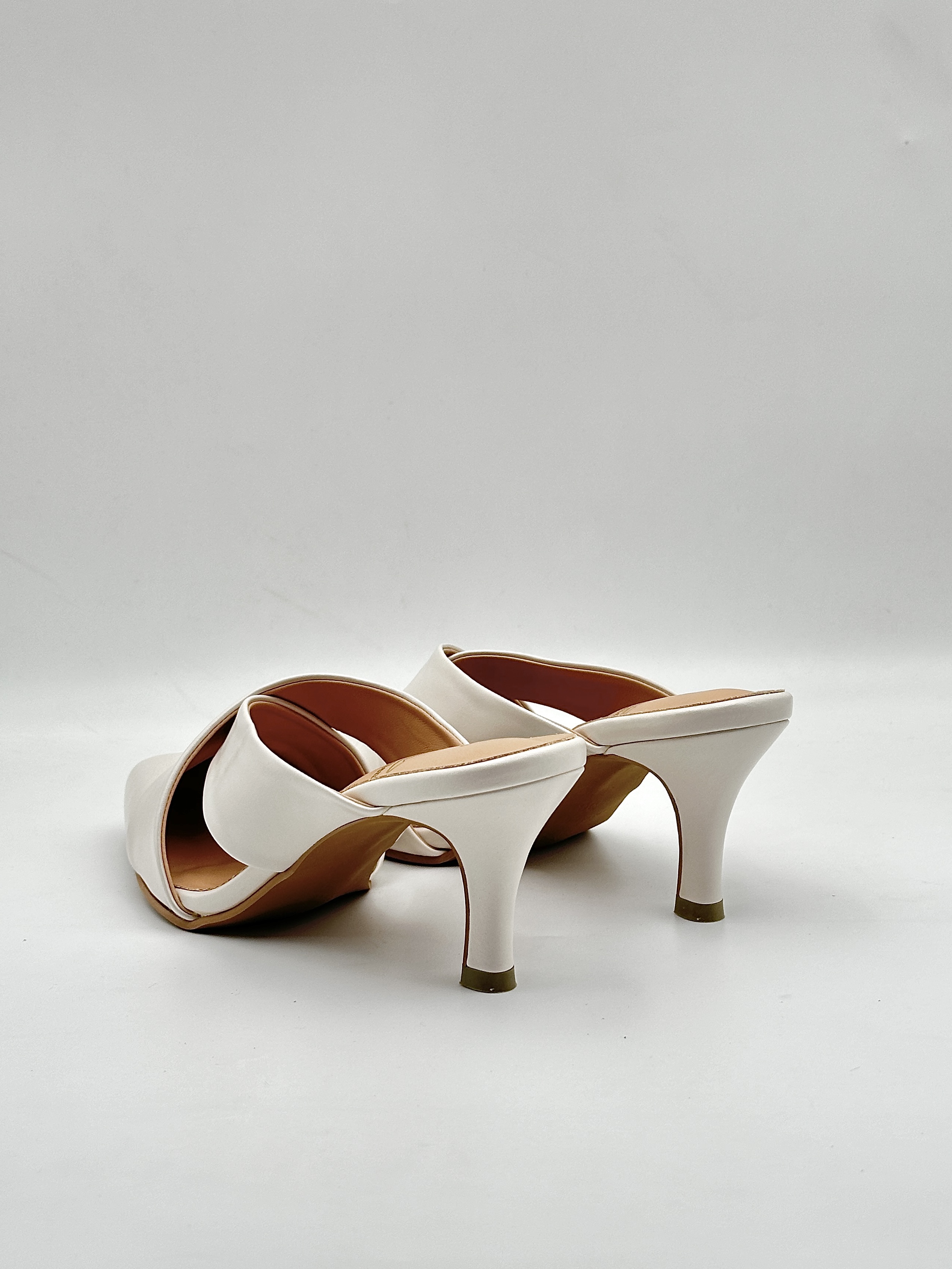 Tari Mule Heels