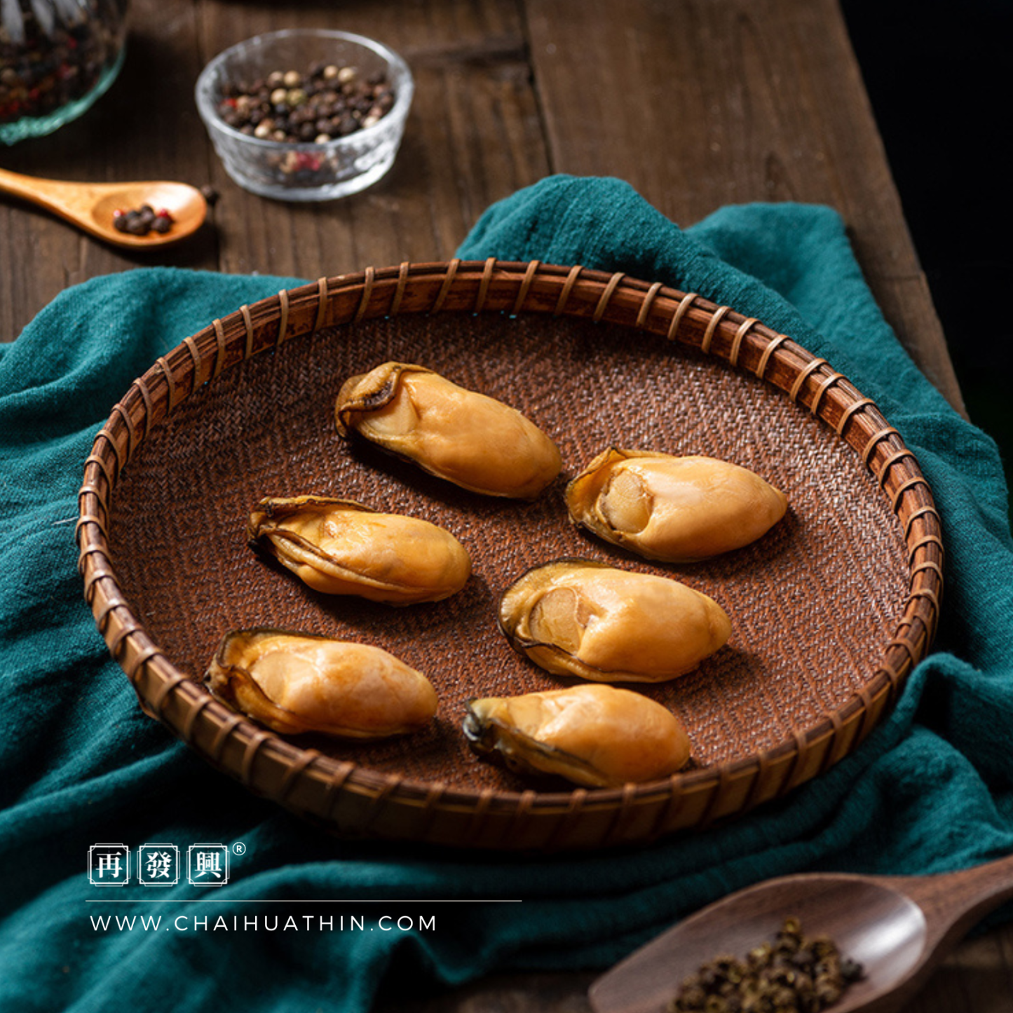 Whole Golden Oyster XL 大黄金蚝豉 (Frozen / 冷冻) 220g+/-