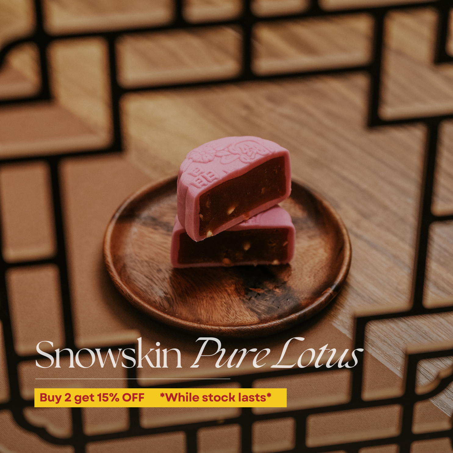 Crystalized Skin Pure Lotus Paste Mooncake