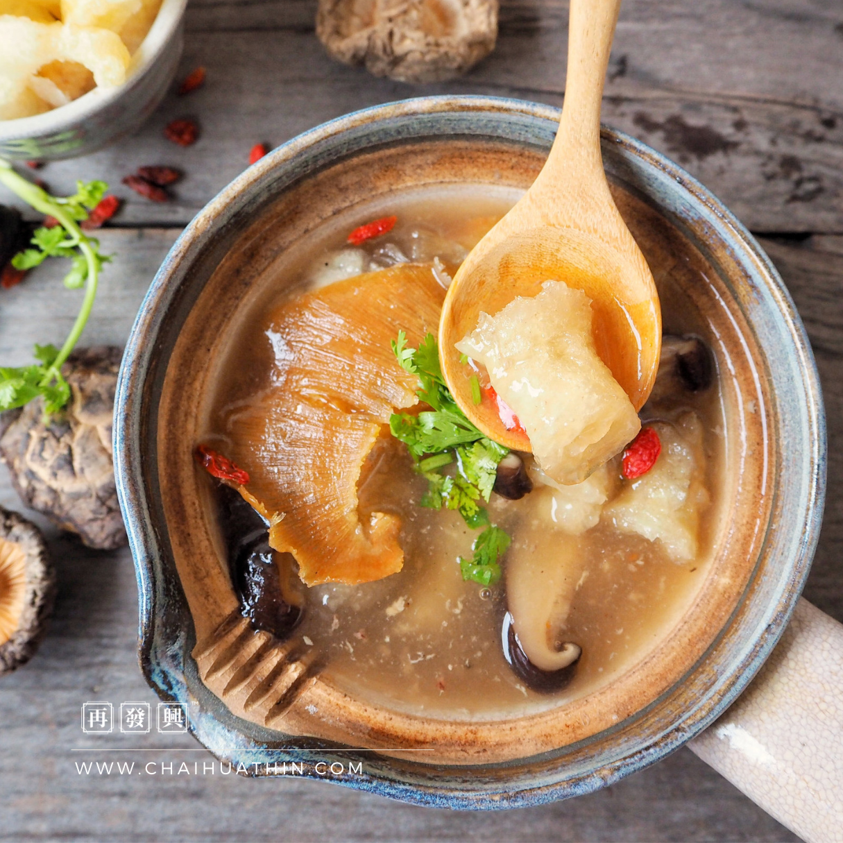 Fo Shou Baked Fish Maw 佛手炸鱼鳔 150g