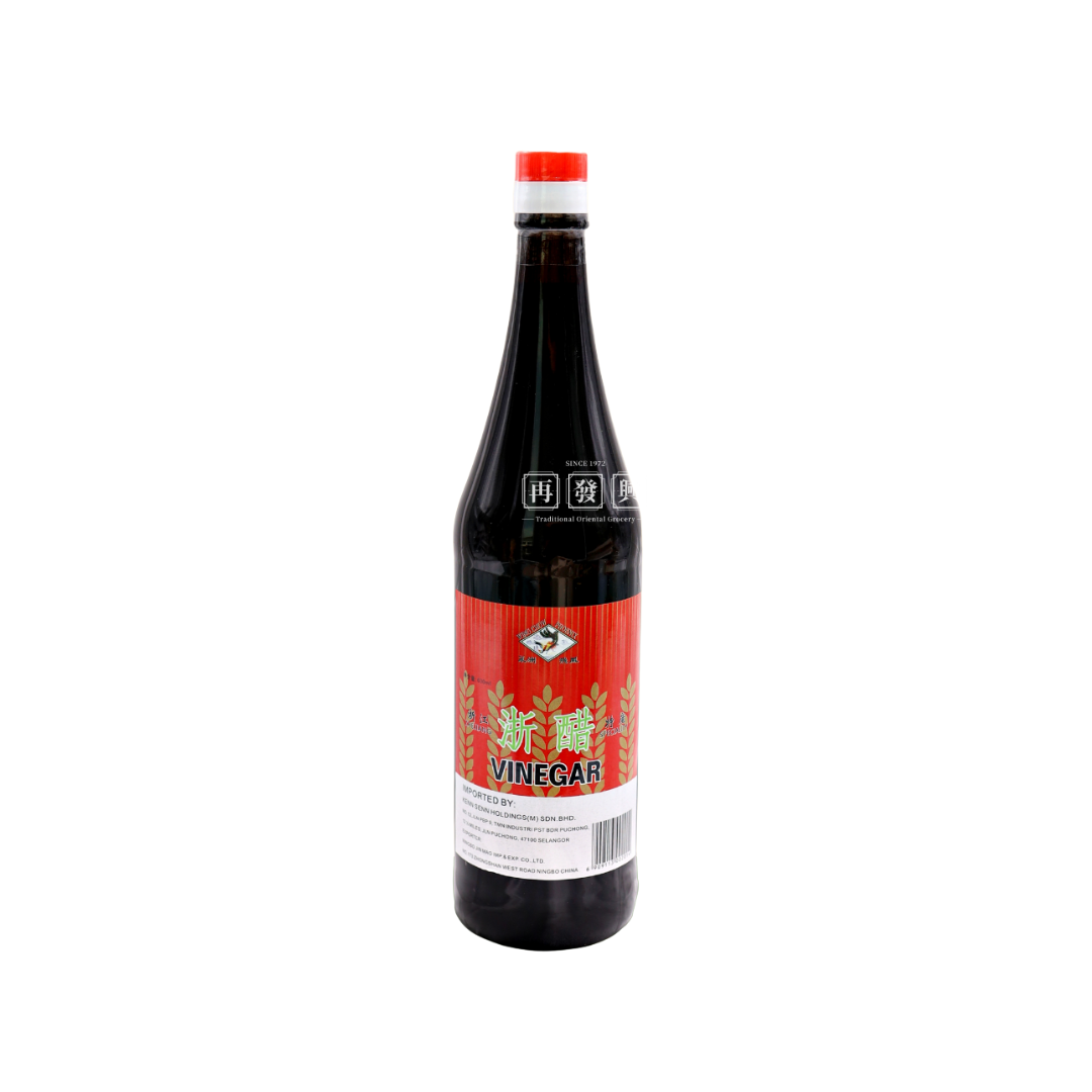 Wing Chow Phoenix Vinegar (Zhe Cu) 永州飞凤浙醋 630ml