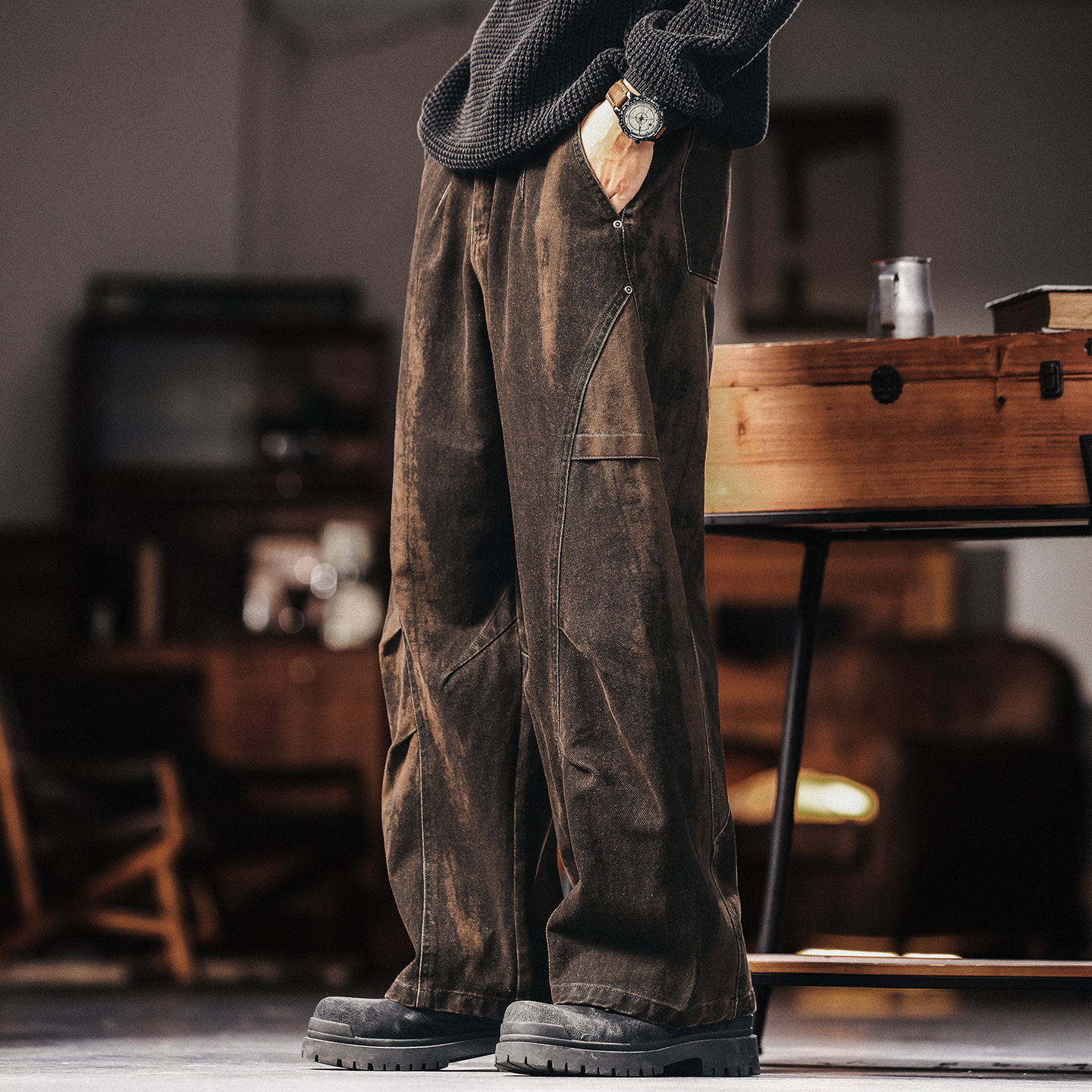 美式復古工裝休閒褲男士秋冬新款寬鬆闊腿軍綠色彎刀傘兵褲