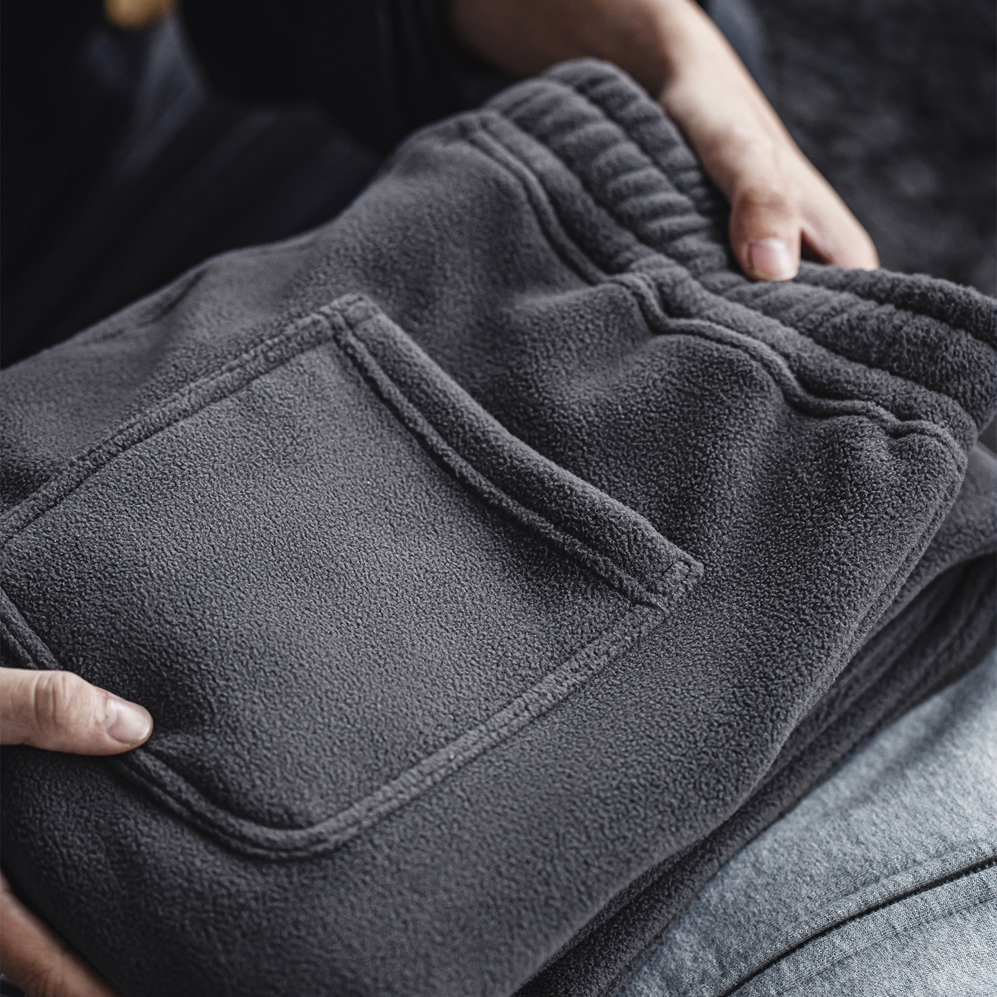 MRA450g重磅雙面搖粒絨衛褲抓絨加厚束脚抽繩直筒長休閒褲冬