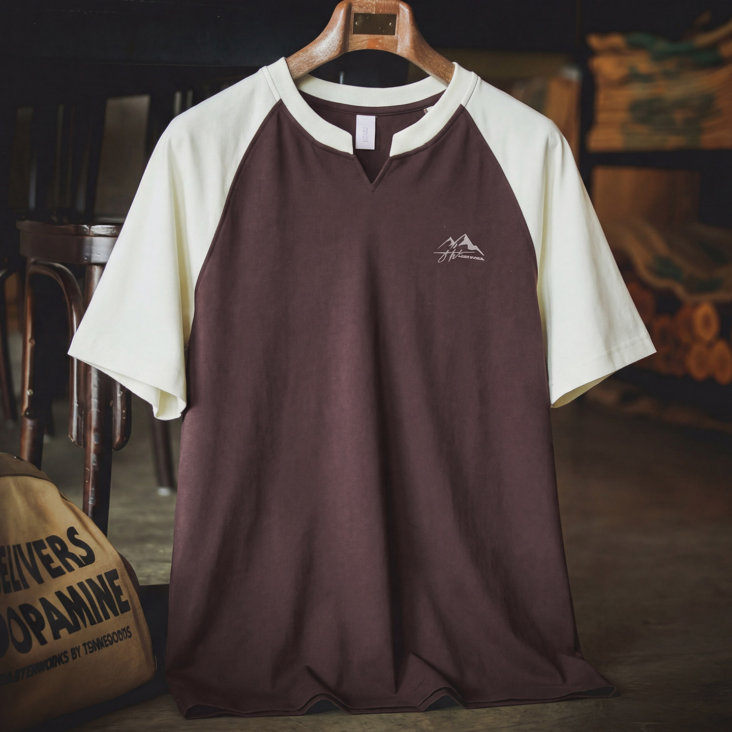 美式復古山系插肩袖T恤男夏季新款潮牌小V領撞色寬鬆大碼休閒短袖