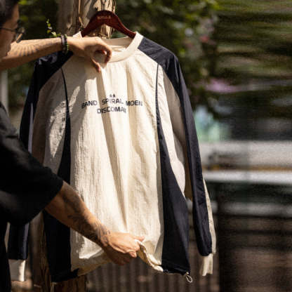 透氣速幹抗皺T恤山系戶外套頭休閒運動防水長袖足球訓練服男-Retro's Wear