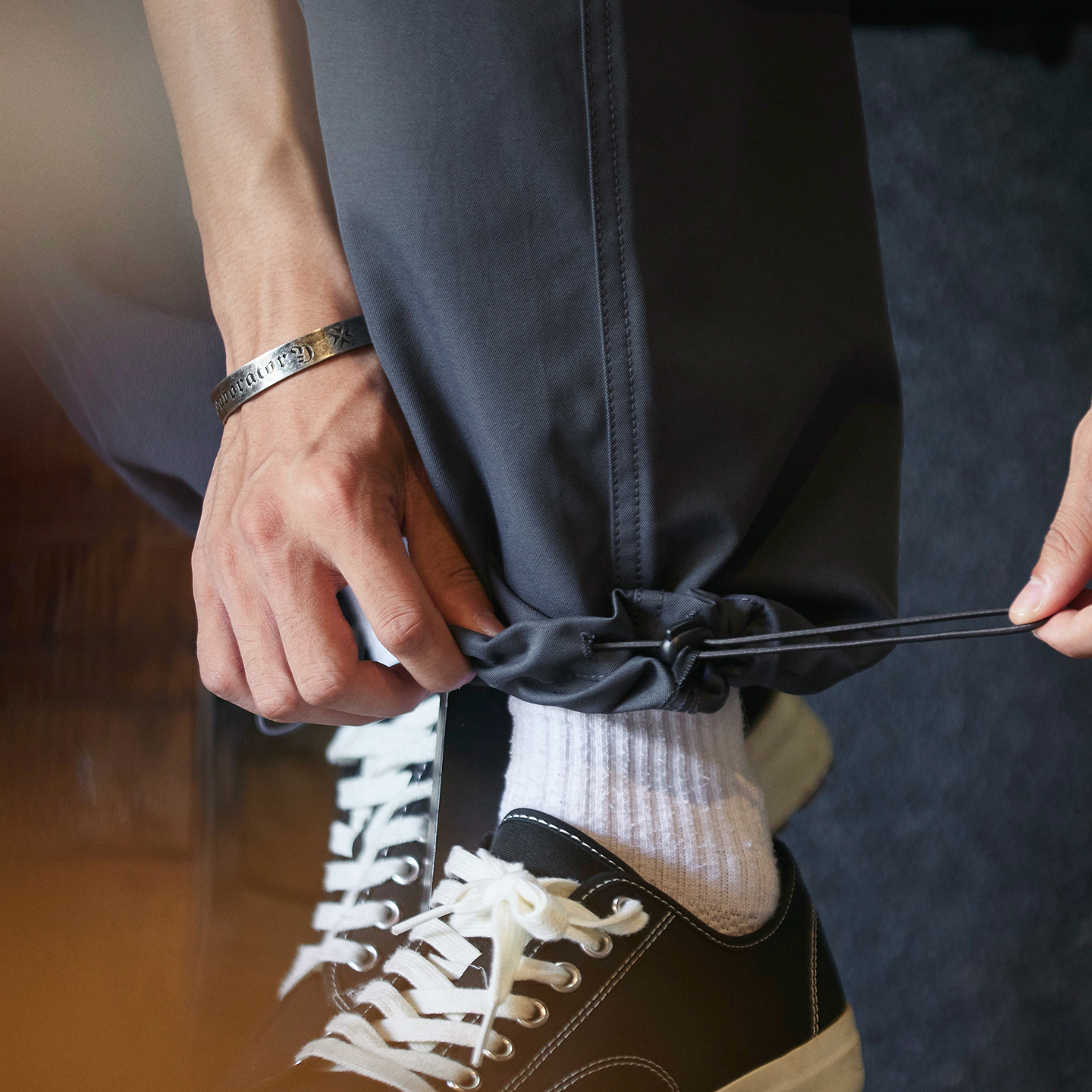 日系戶外防潑水抽繩束脚傘兵褲男2025秋季新款直筒工裝休閒長褲