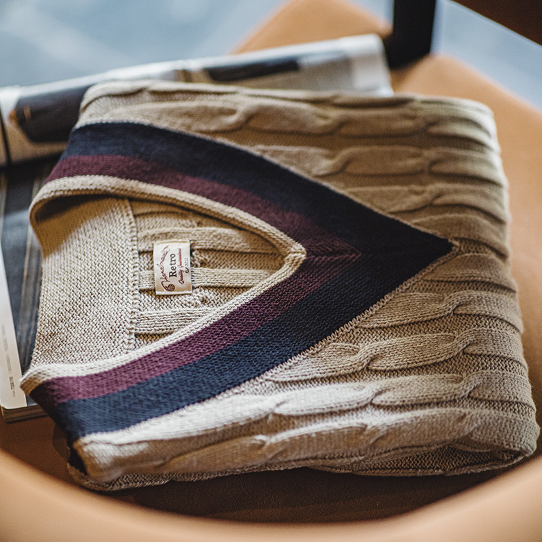 美式復古IVY針織V領毛衣背心學院風撞色絞花無袖馬甲男秋-Retro's Wear