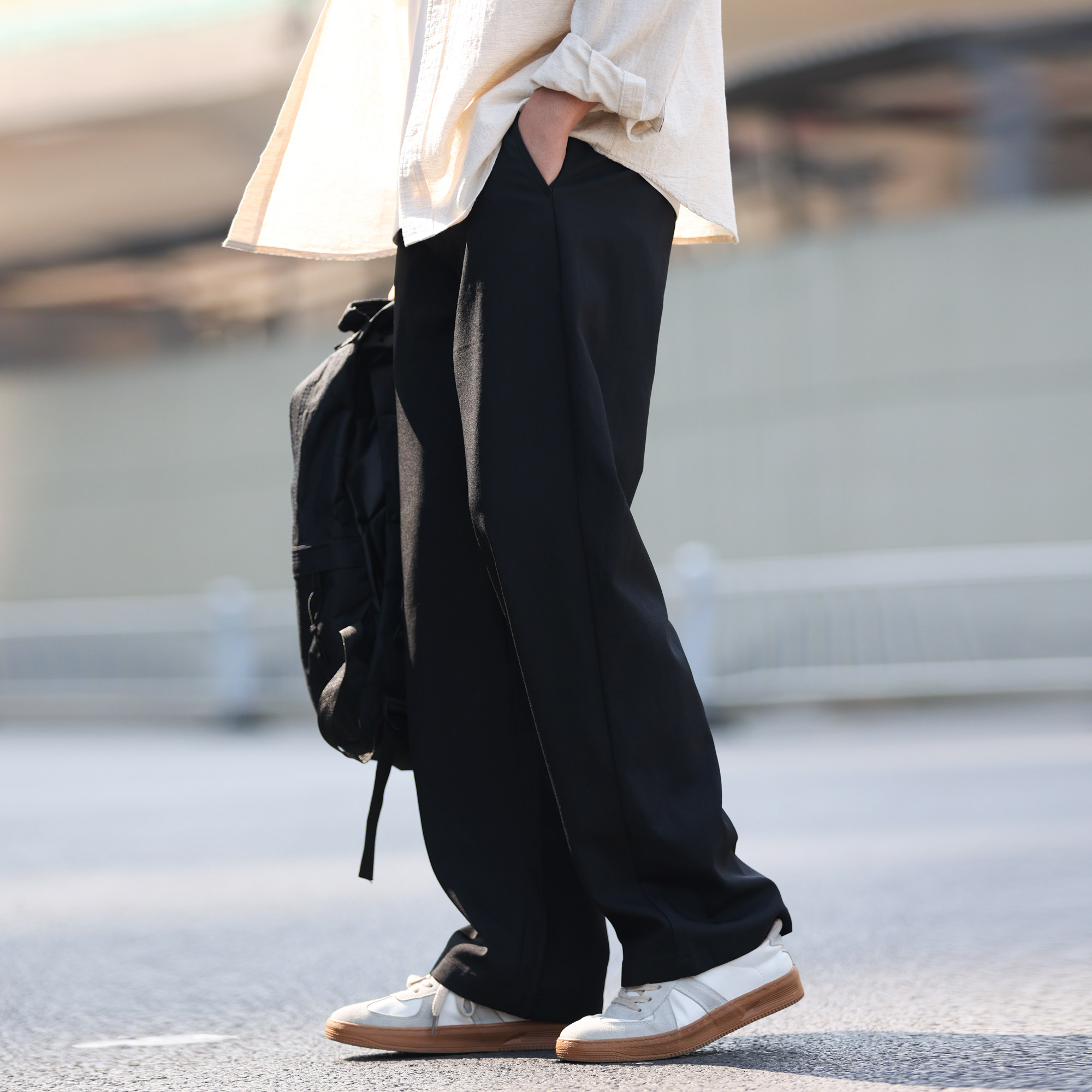 夏季薄款黑色休閒長褲男生鬆緊腰墜感美式寬鬆直筒西褲