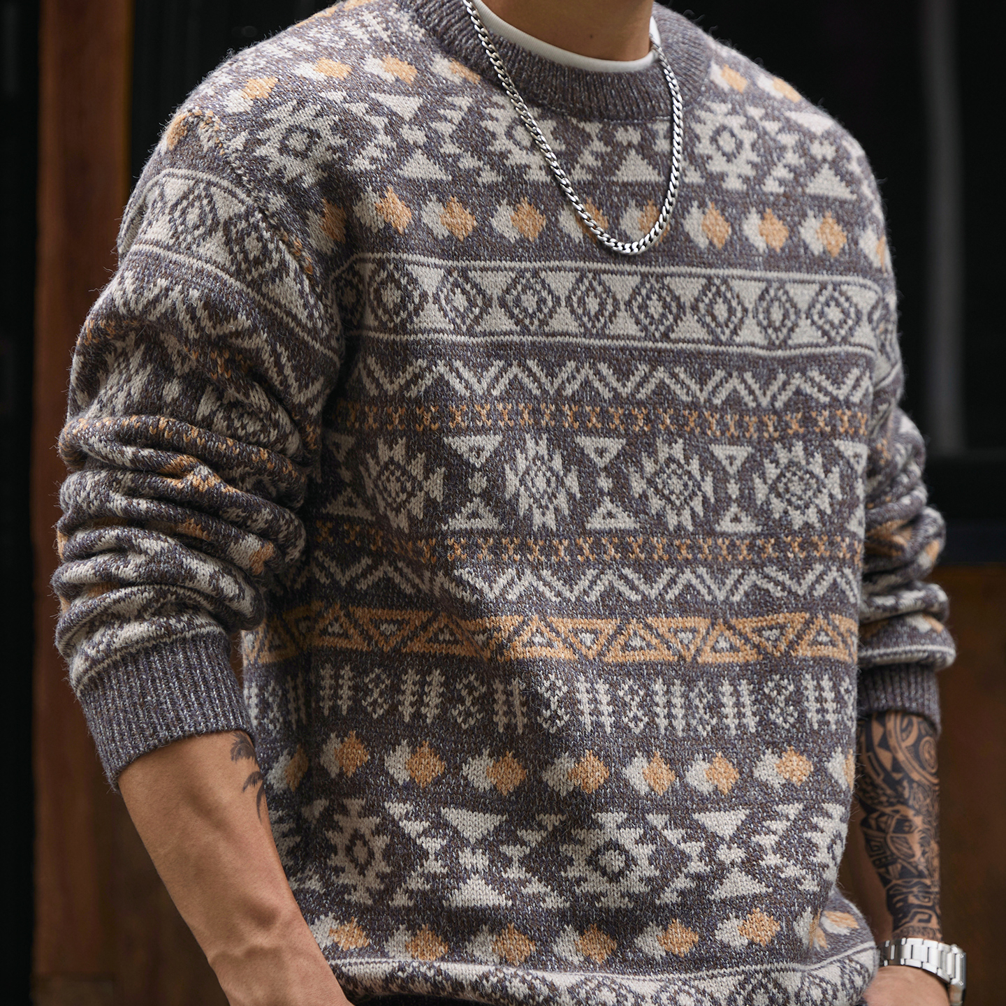 費爾島復古慵懶感圓領毛衣男2025冬季新款加厚保暖提花針織衫上衣