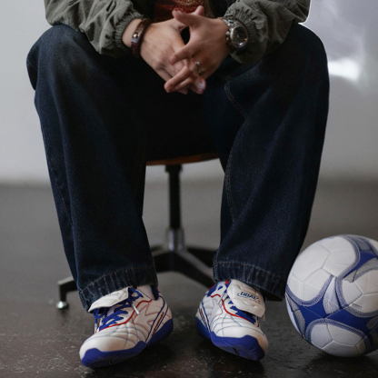 足球德訓鞋男士2026冬新款平底流浪鞋運動白色翻蓋休閒薄底鞋