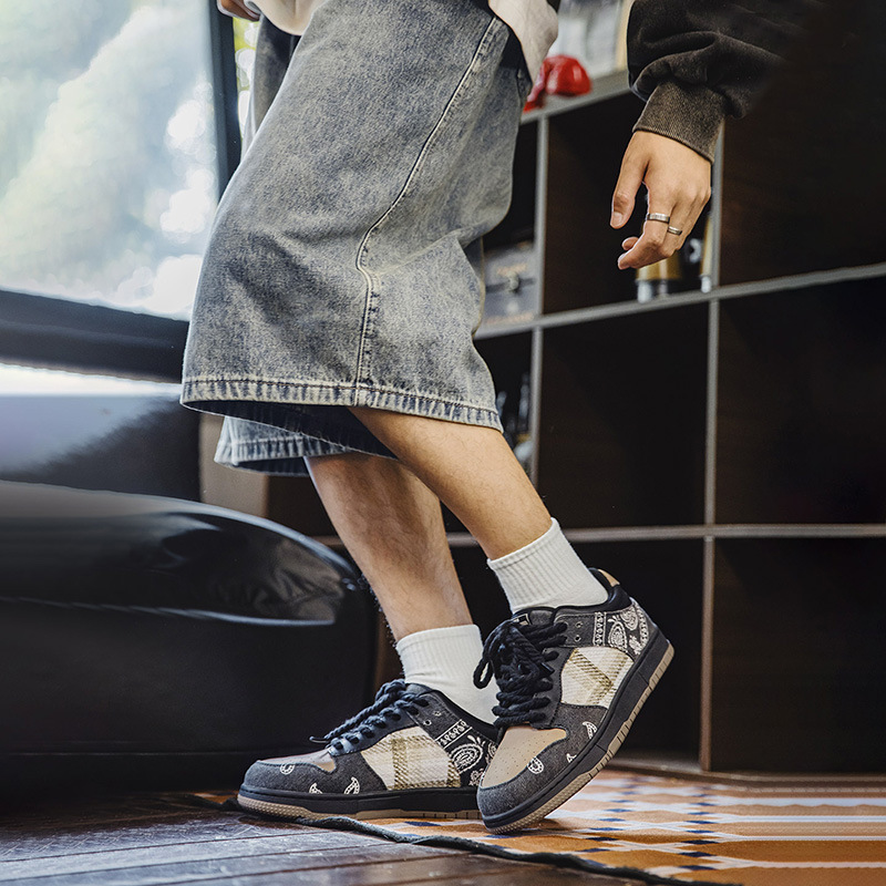 MRA腰果花滑板鞋男2025新款秋季英倫格紋刺繡厚底運動休閒潮鞋子