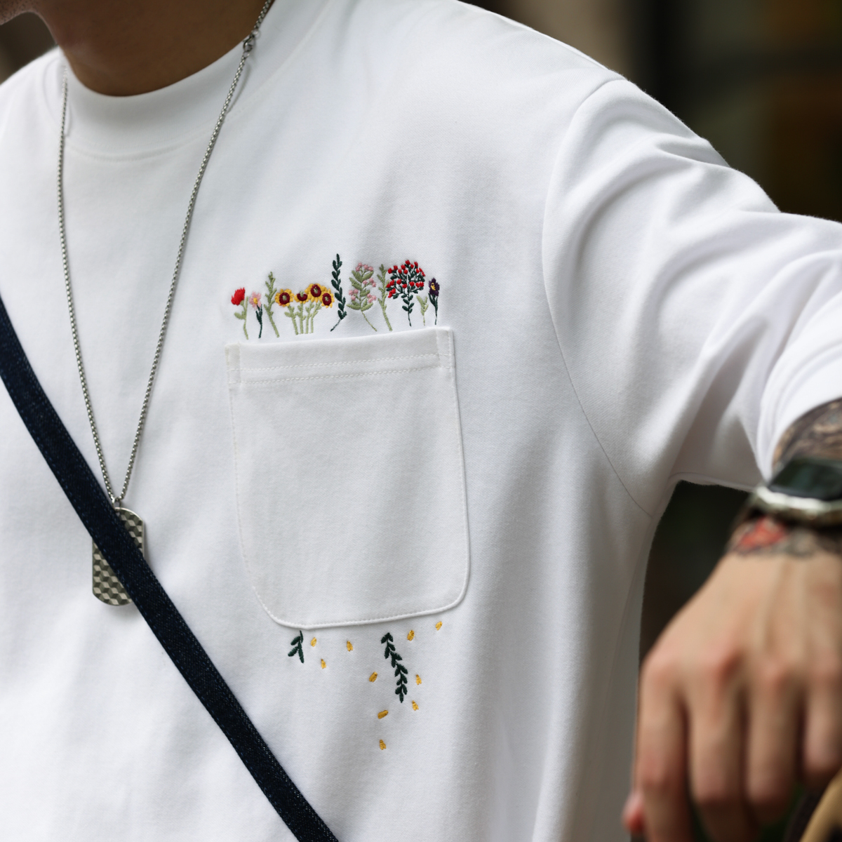 美式休閒手工刺繡長袖T恤男寬鬆口袋設計300g小領口衛衣