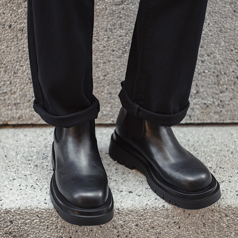 切爾西靴德比鞋男秋冬一脚蹬厚底增高休閒黑色真皮短靴馬丁靴-Retro's Wear