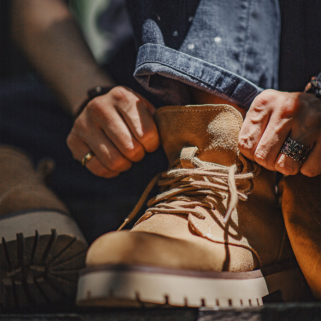 2025秋冬新款男士中幫真牛皮馬丁靴厚底美式復古休閒工裝靴