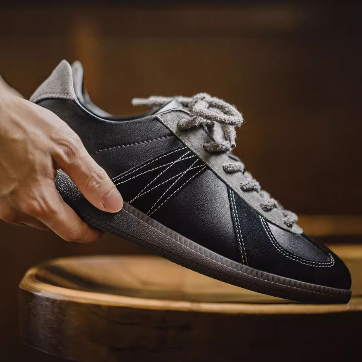 2025春季新款板鞋男低幫復古休閒運動鞋小眾百搭黑色德訓鞋