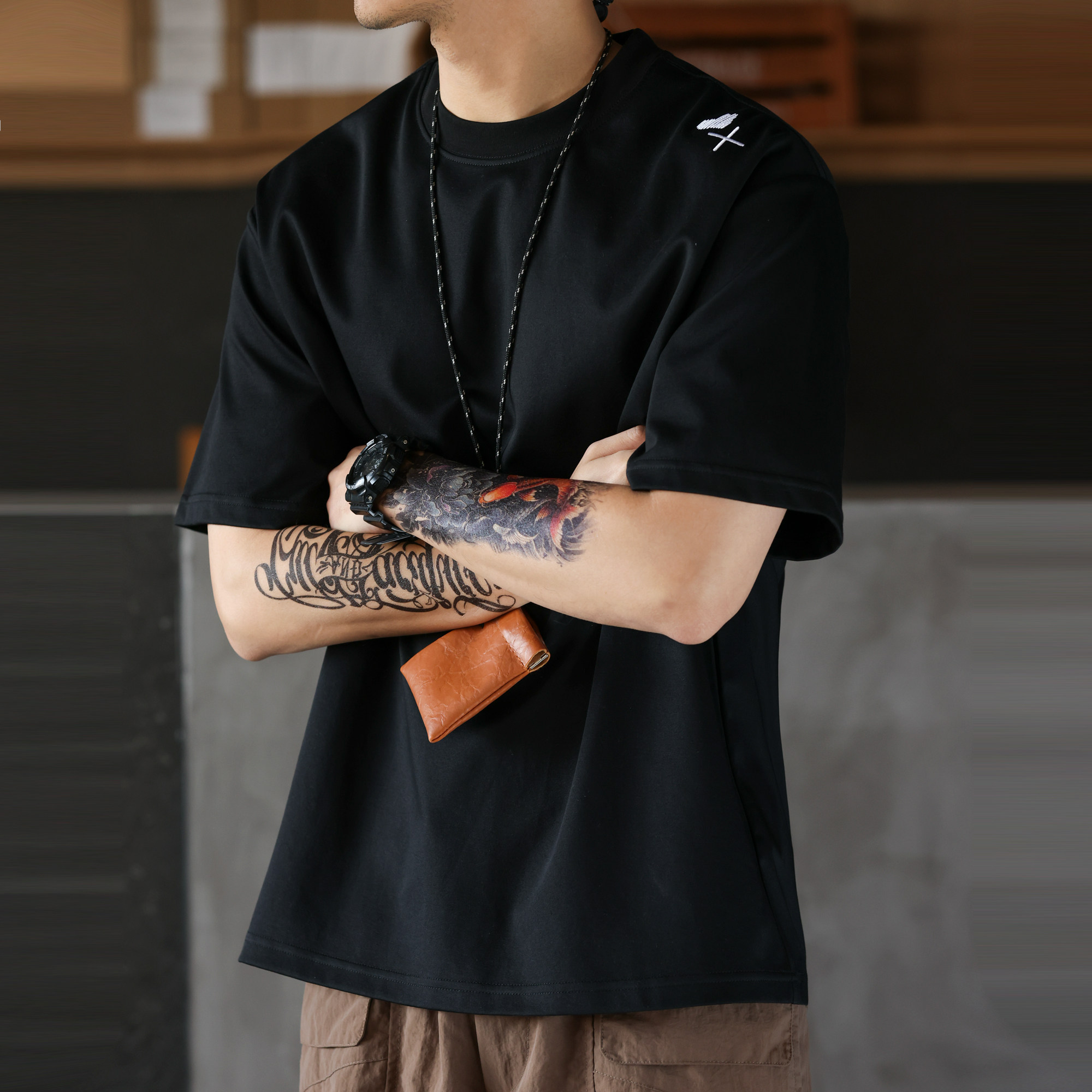 美式休閒愛心刺繡短袖T恤男寬鬆落肩袖簡約圓領打底TEE