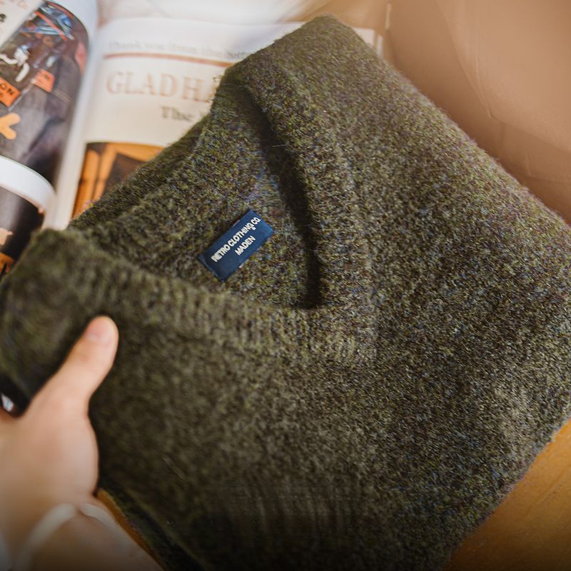 美式復古針織V領馬甲絨背心疊穿套頭保暖無袖坎肩男秋冬-Retro's Wear