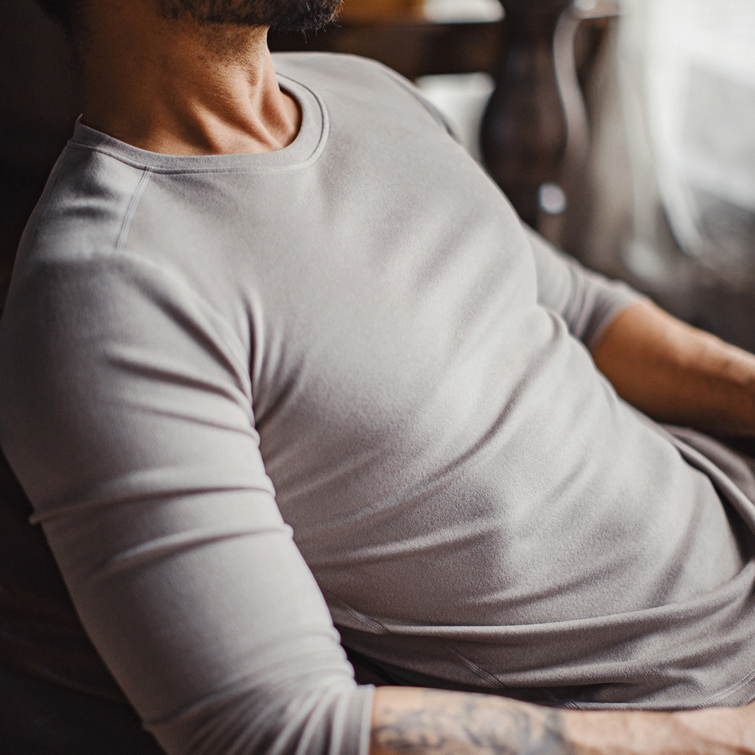 極度溫感無痕保暖內衣套裝抗菌防靜電打底衫秋衣褲男秋冬