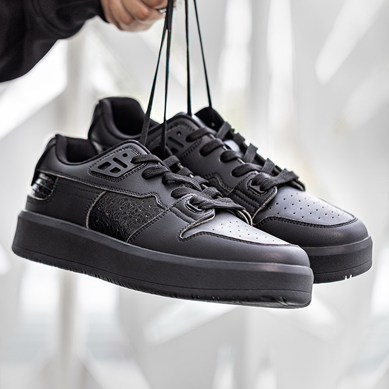 MRA碎冰美式小黑鞋板鞋男鞋2024新款厚底運動休閒鞋裂紋百搭板鞋-Retro's Wear