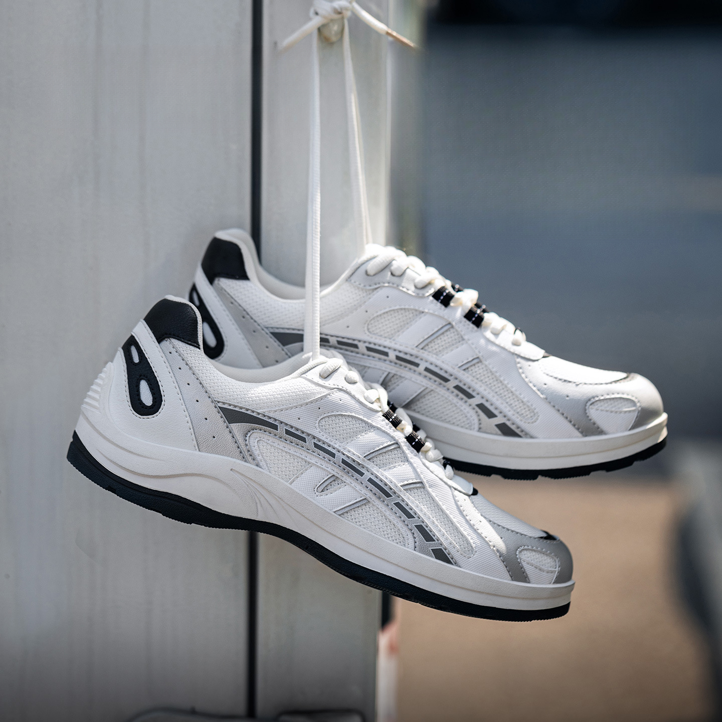 MRA金屬銀復古慢跑鞋男2026新款夏季透氣網面輕便百搭運動休閒鞋