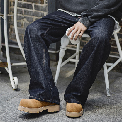 棕色德比鞋男款2025新款秋季低幫大黃靴厚底增高大頭工裝皮鞋