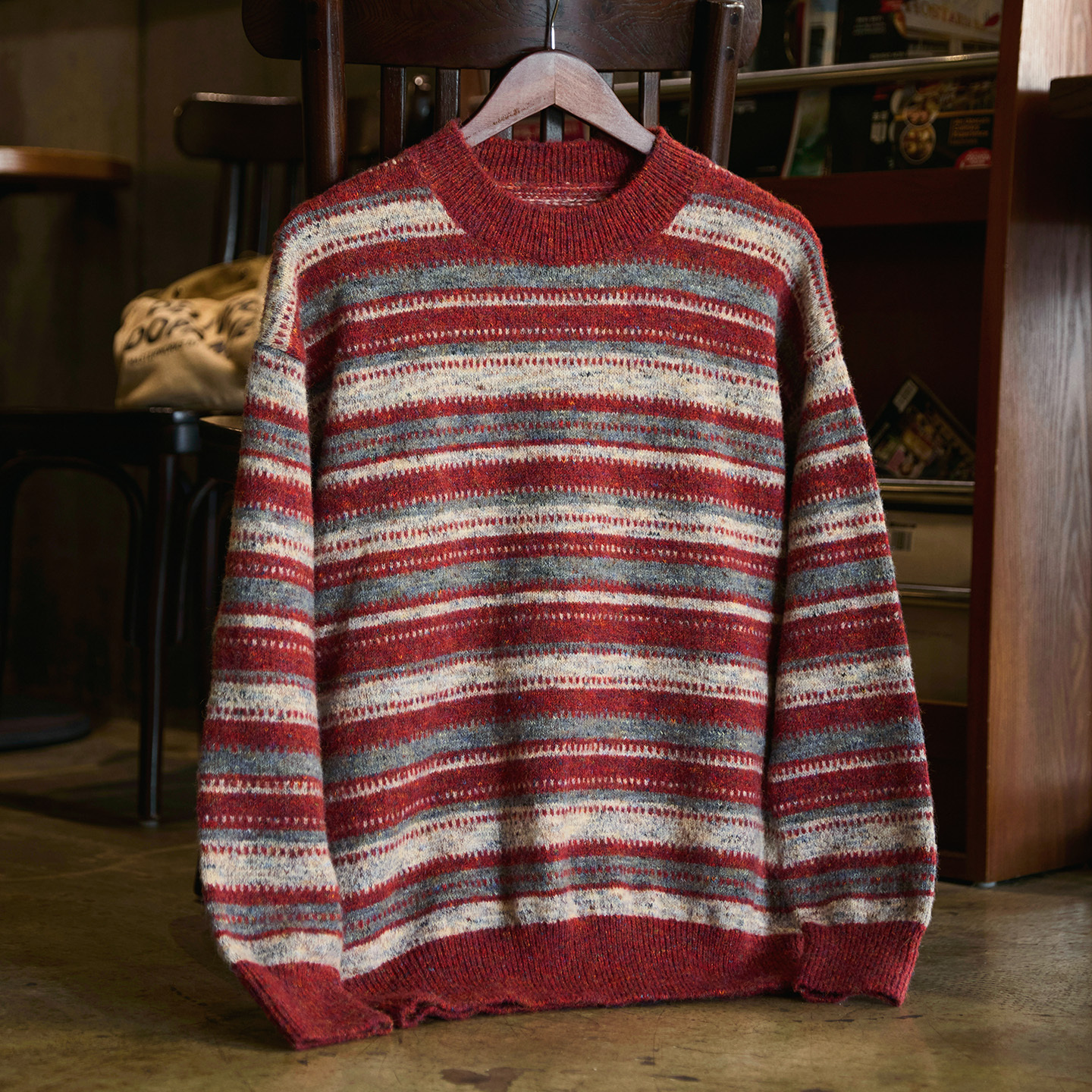 慵懶風撞色條紋圓領毛衣男2025冬季新款寬鬆復古加厚保暖針織衫