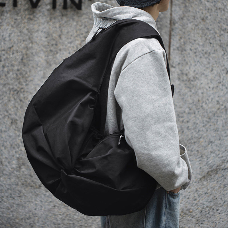 MRA 多功能戰術馬甲包無袖坎肩背心戶外機能挎包外套男春秋