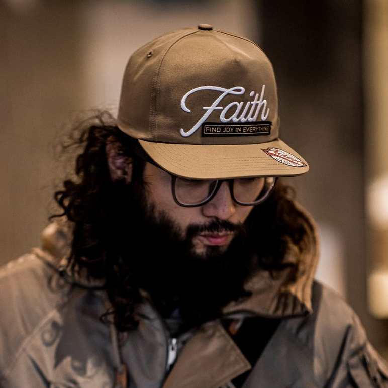 美式復古刺繡棒球帽街頭嘻哈硬頂可調節鴨舌平沿帽男女