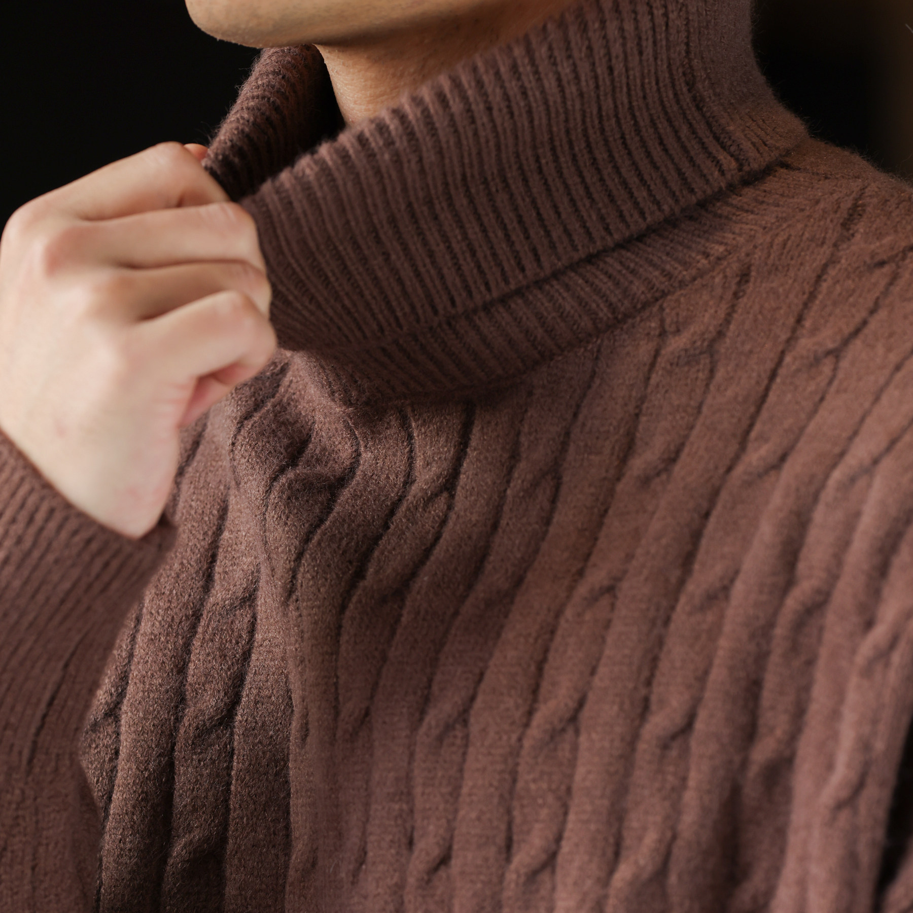 老錢風浮雕絞花高領毛衣粗針防風加厚保暖慵懶風針織衫