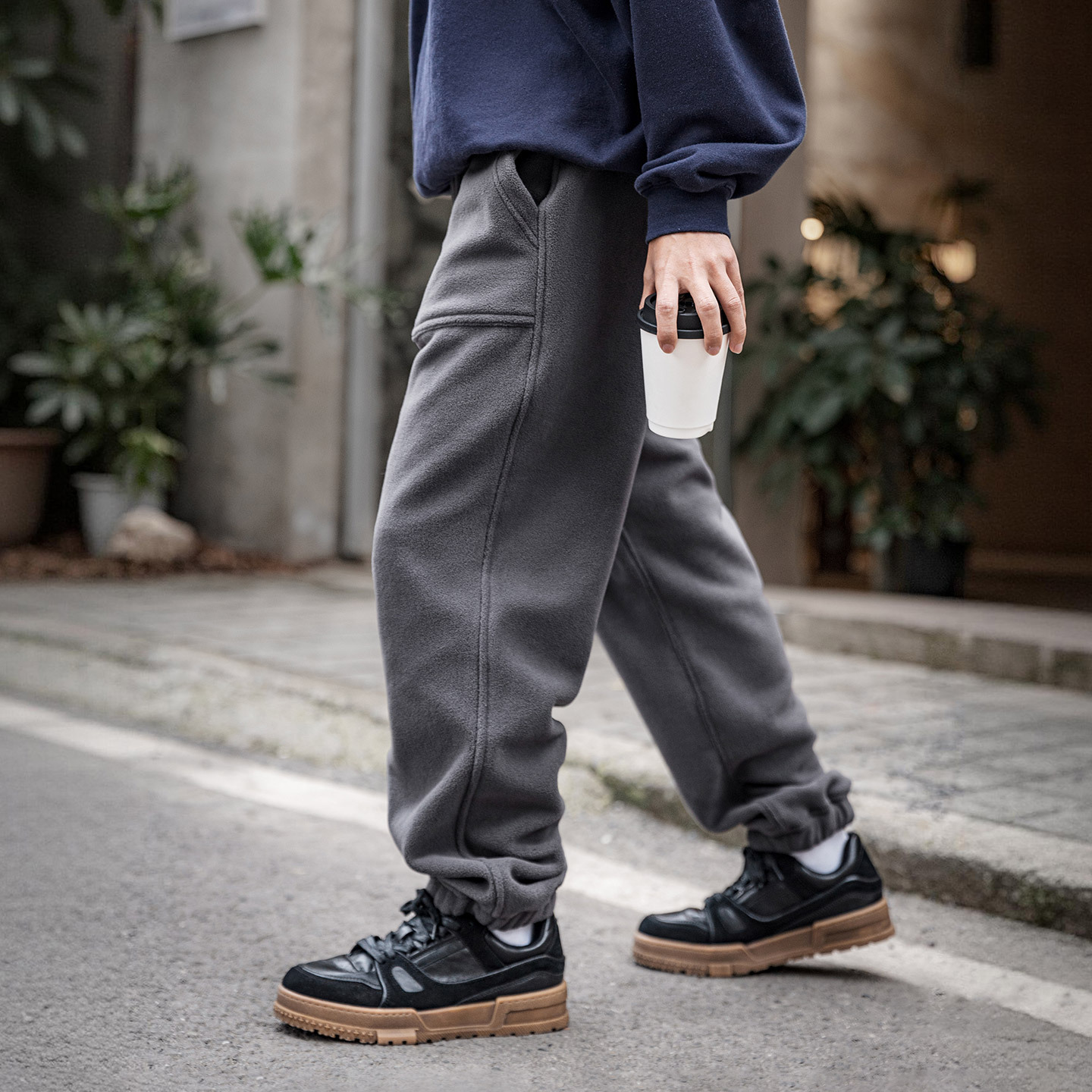 MRA450g重磅雙面搖粒絨衛褲抓絨加厚束脚抽繩直筒長休閒褲冬