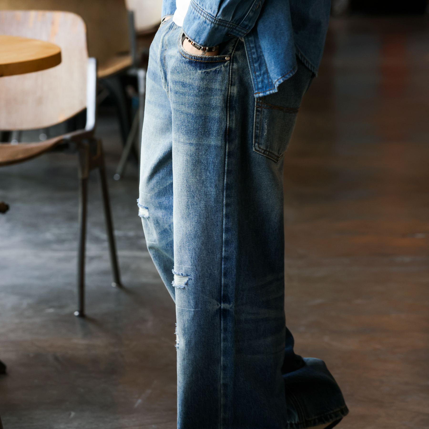 美式復古12盎司破洞補丁牛仔褲男石磨紋理闊腿直筒長褲