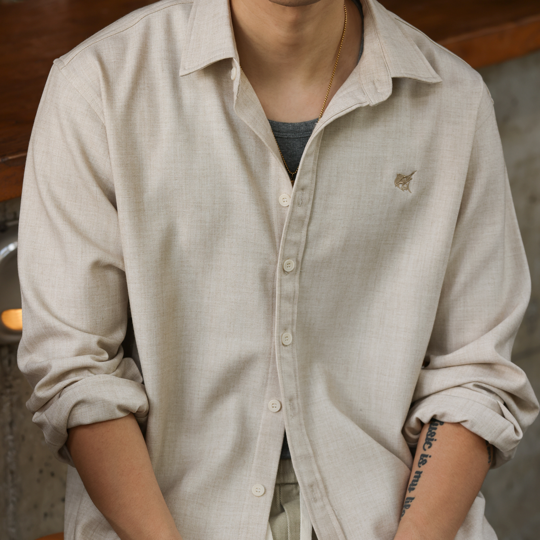 美式休閒仿麻繡花長袖襯衫男老錢通勤抗皺疊穿襯衣外套