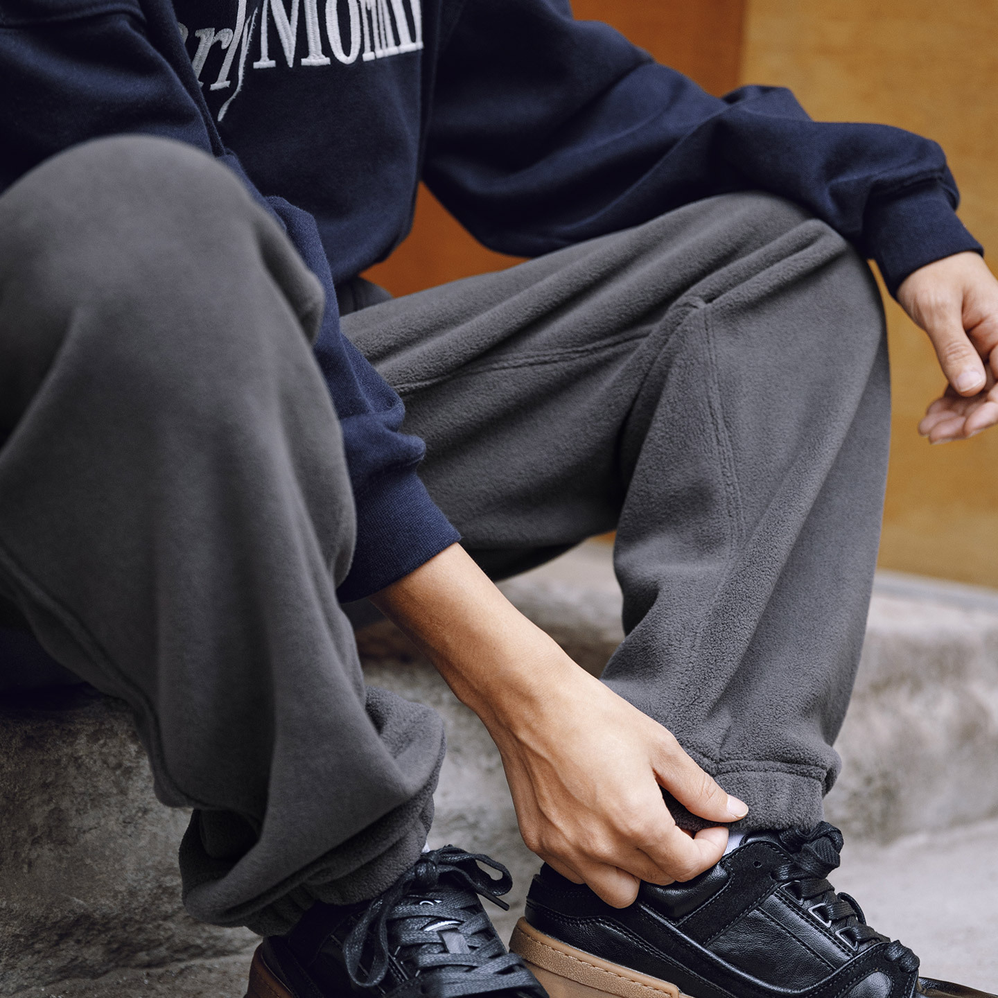 MRA450g重磅雙面搖粒絨衛褲抓絨加厚束脚抽繩直筒長休閒褲冬