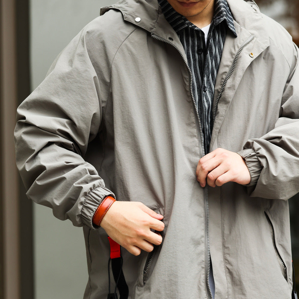 美式休閒連帽衝鋒衣夾克男梭織戶外機能防潑水寬鬆登山外套-Retro's Wear